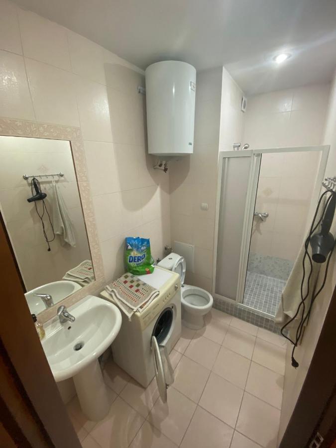 White New Apartments Ultracentral 2-Rooms In The Heart Chisinau Ngoại thất bức ảnh