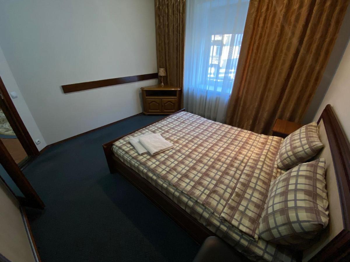 White New Apartments Ultracentral 2-Rooms In The Heart Chisinau Ngoại thất bức ảnh