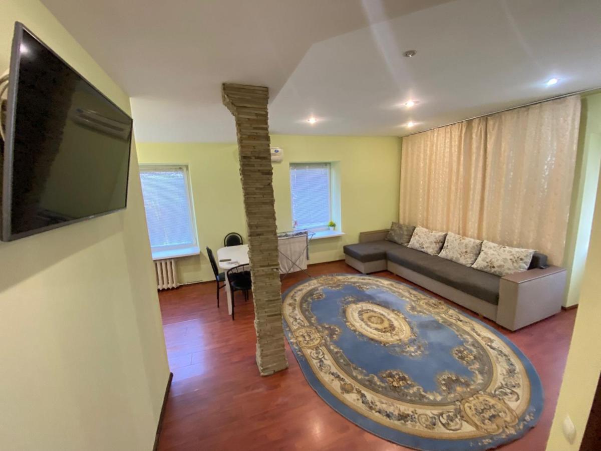 White New Apartments Ultracentral 2-Rooms In The Heart Chisinau Ngoại thất bức ảnh