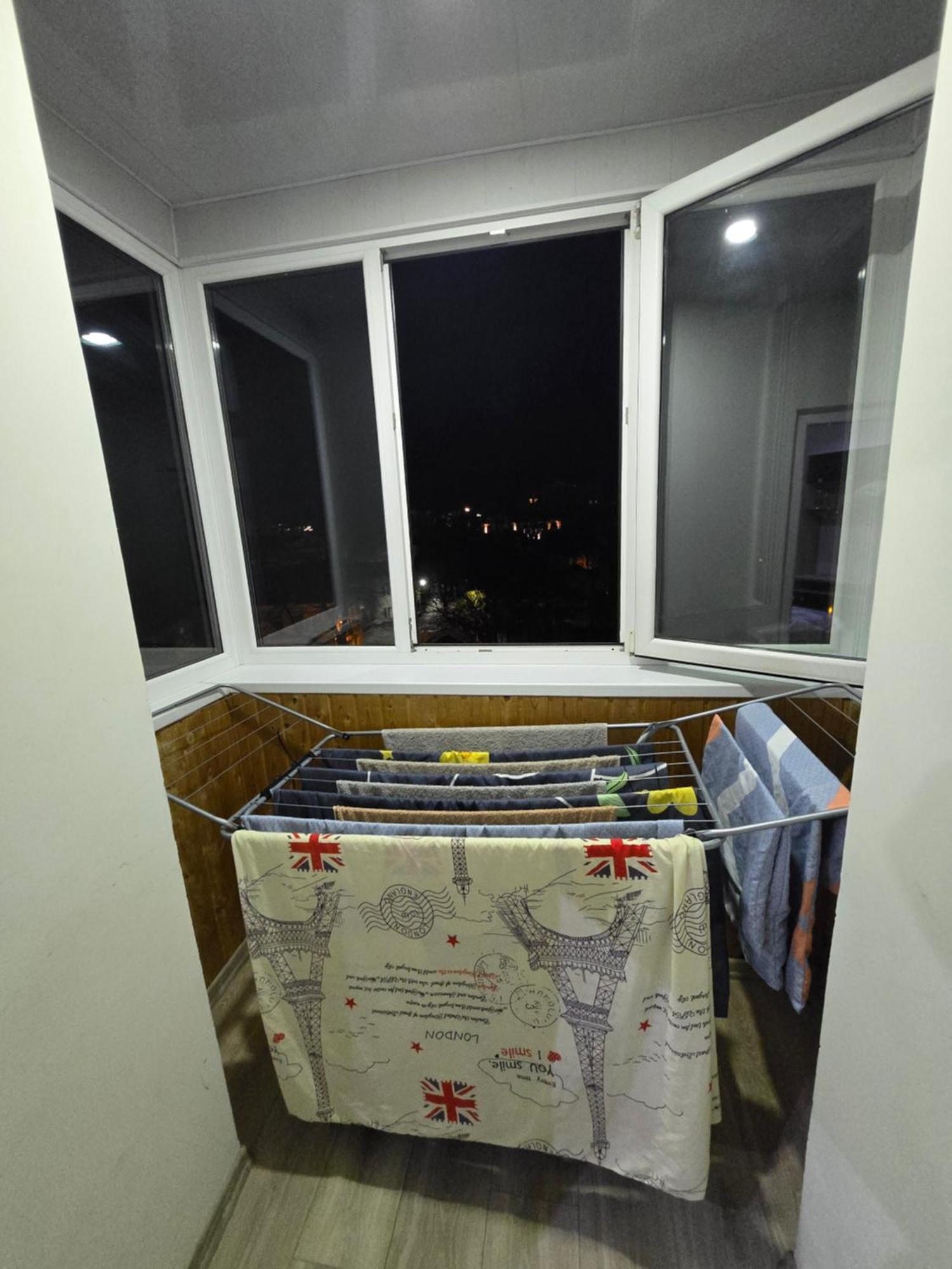White New Apartments Ultracentral 2-Rooms In The Heart Chisinau Ngoại thất bức ảnh